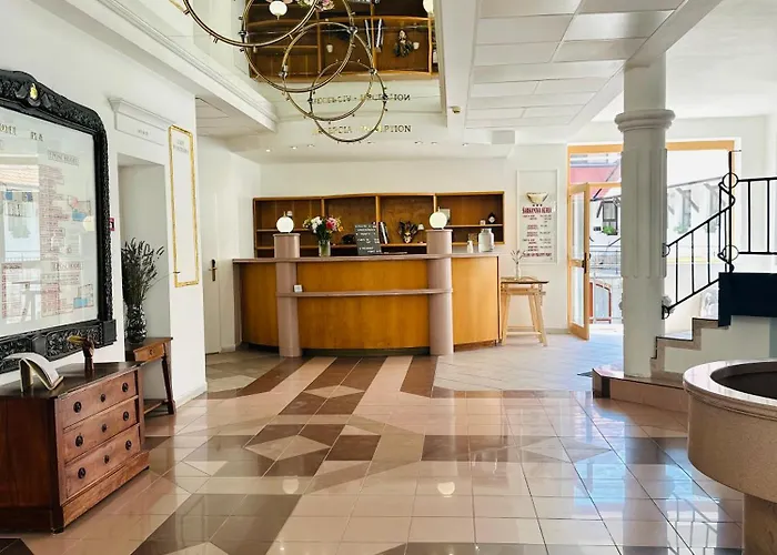 Reduta - Economy Hostel *